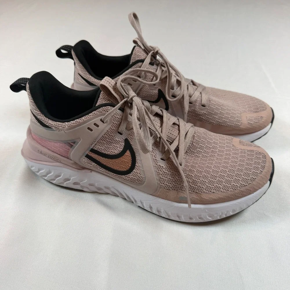 Nike Legend React 2 Plum Chalk Metallic Gold Running Shoes AT1369-200 Womens 9.5